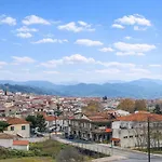 Jayne's - Getaways * Elassona